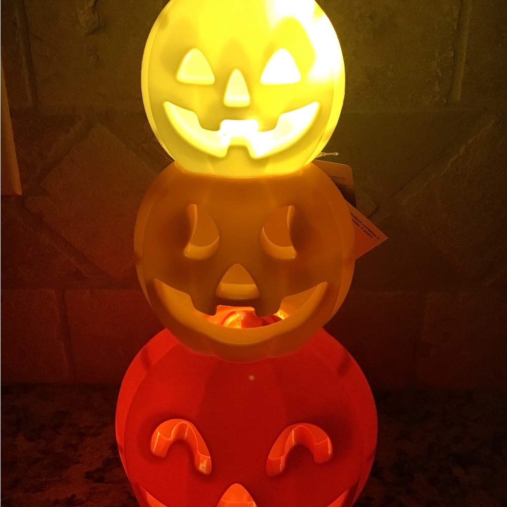 STACKED PUMPKIN LIGHT UP